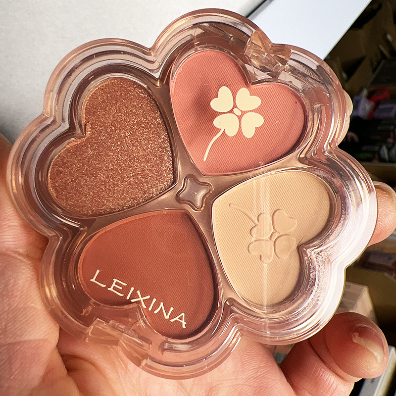 Lucky Clover Eyeshadow Palette - Red Clover Flower ulasan dan harga