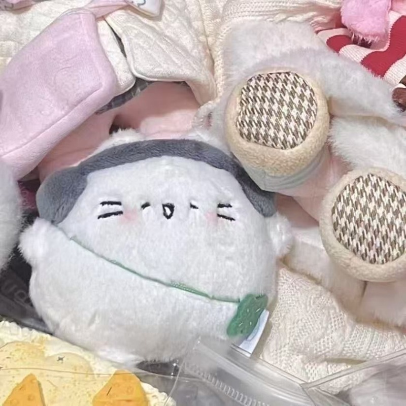 Cute Chubby Little Cat Egg Dol - Red Clover Flower ulasan dan harga